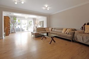 Photo 19- click for photo gallery